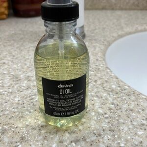 Davines OI oil